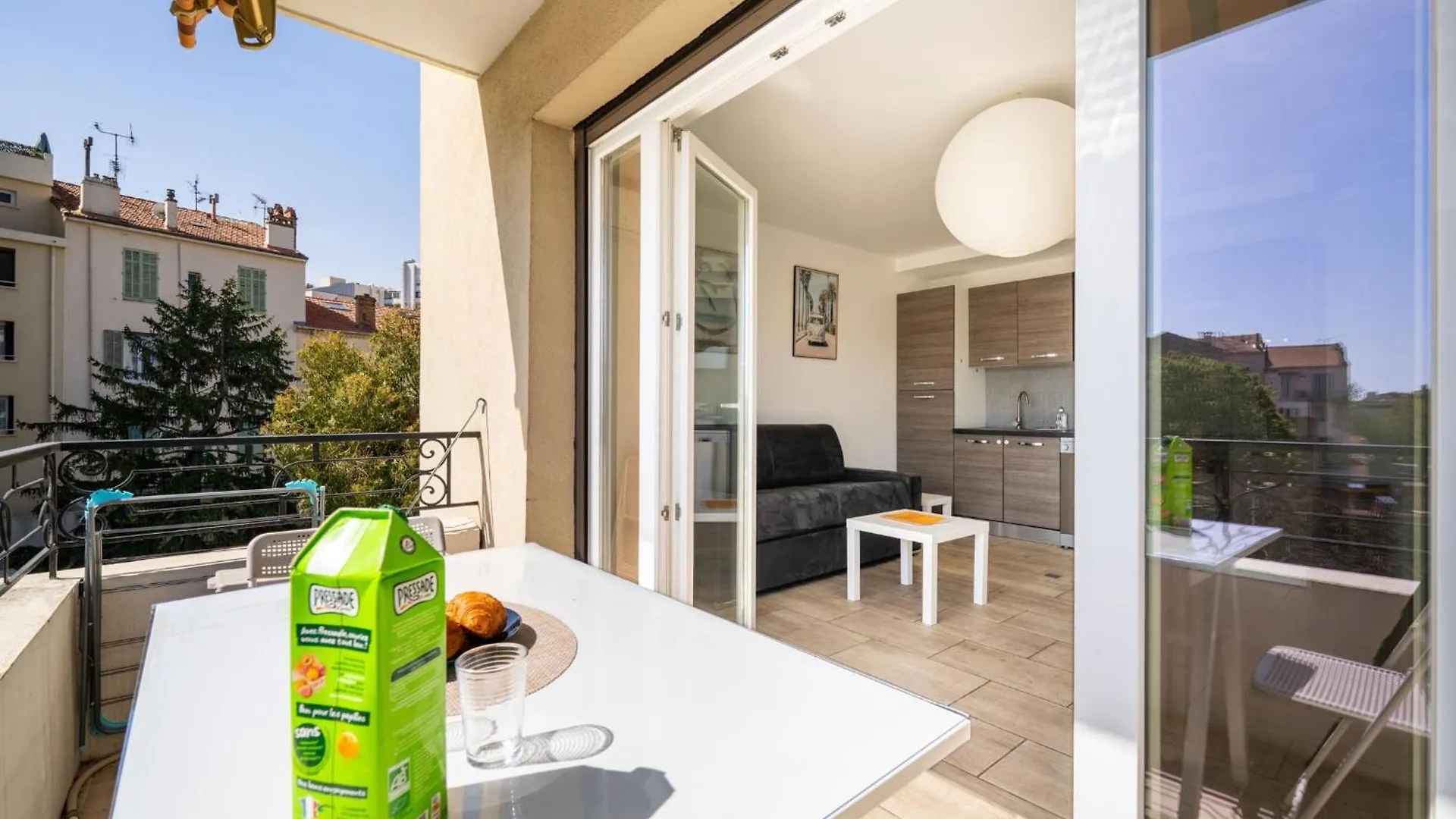 Instant Cannois Proche Plage, Gare, Palais Dans Rue Typique Cannes